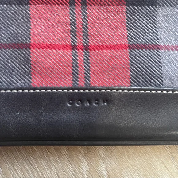 Coach Vintage Tartan Hampton Plaid Wool & Leather Pouch - Picture 2 of 4